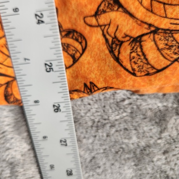 Disney Happy Halloween Orange Cheshire Cat Medical Scrub Top Size XS - Picture 9 of 10
